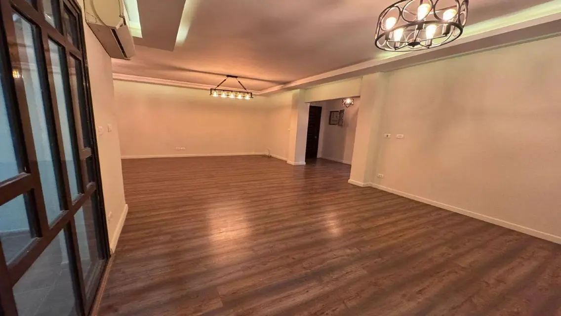 Spacious Apartment in a Prime Location