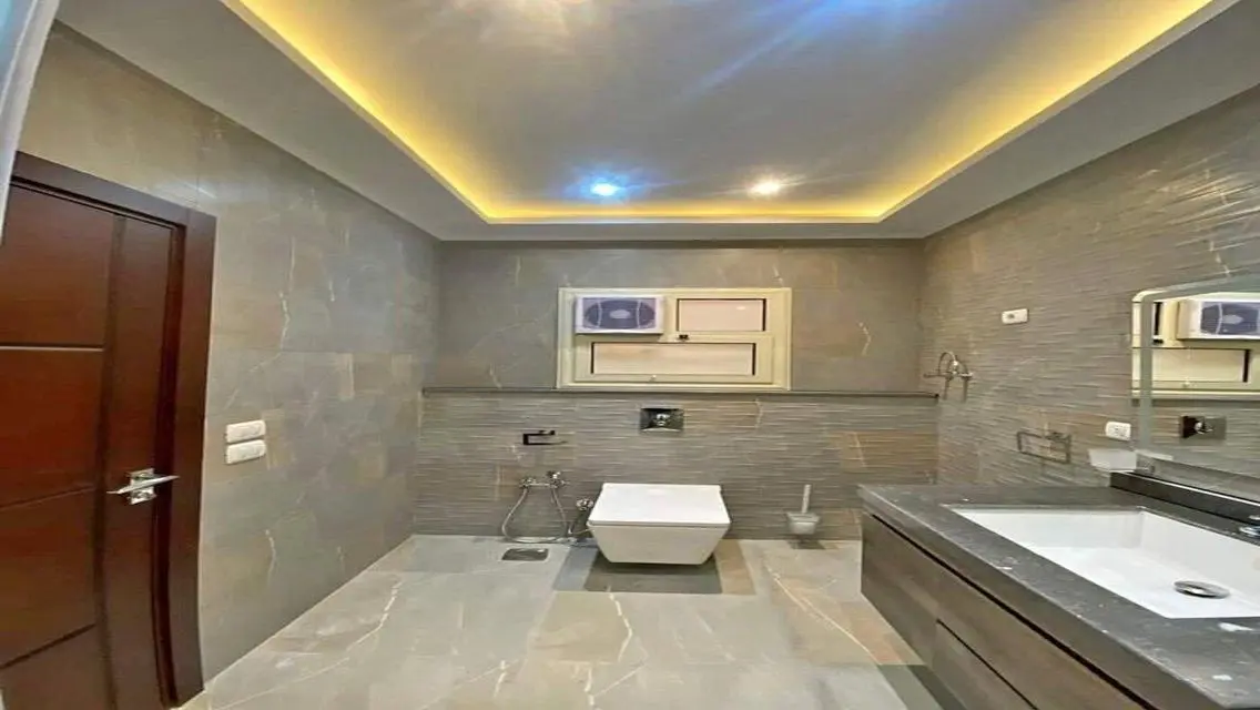Luxury Villa in Stone Park Compound, New Cairo