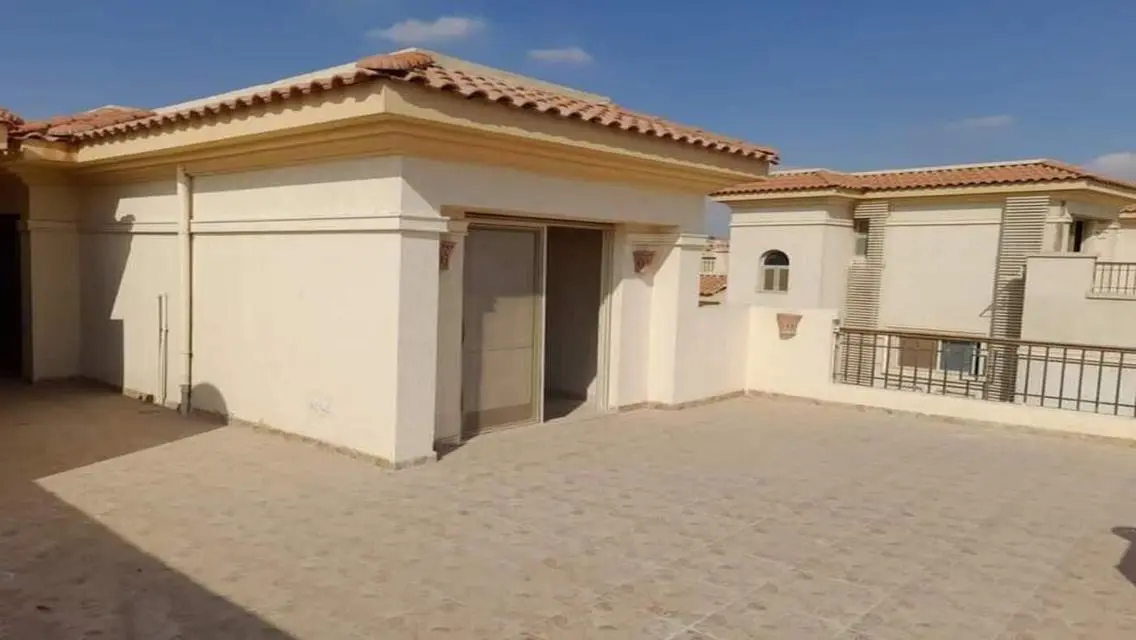 Luxury Villa in Stone Park Compound, New Cairo