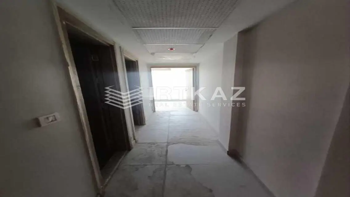 شقة فاخرة بمساحة واسعة للبيع