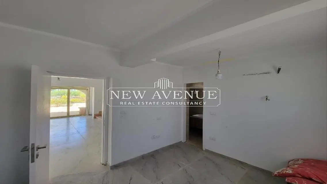 Luxurious Apartment with Balcony in the Heart of the City