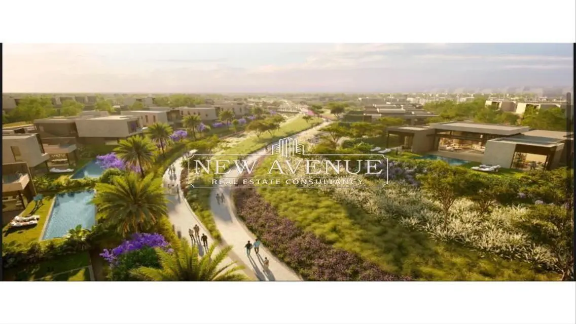 Luxury Property with Private Garden and Shared Gym