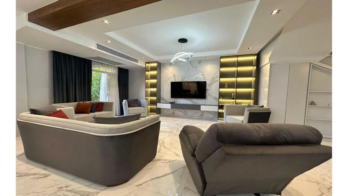 Luxurious Mansion with Private Pool and Beautiful Garden
