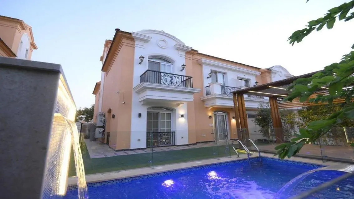 Luxurious Mansion with Private Pool and Beautiful Garden
