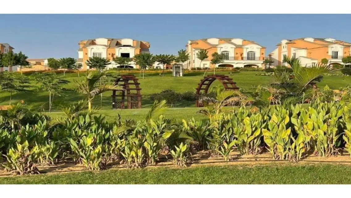 Luxurious Mansion with Private Pool and Beautiful Garden