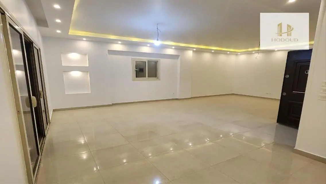 شقة فاخرة للإيجار في قلب المدينة