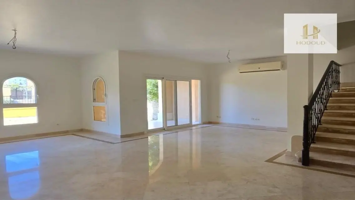 Spacious 250 sqm Apartment for Sale