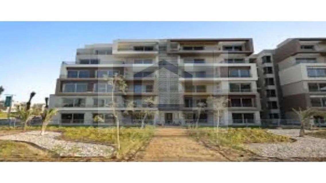 Luxury Villa for Sale with a Waterfront View