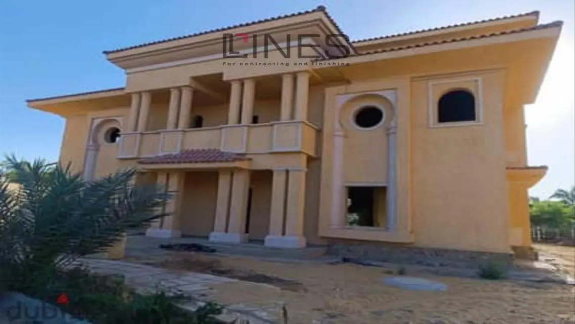 Luxury Villa with Private Pool and Garden