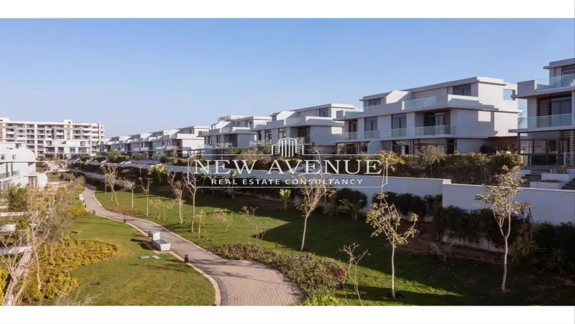 Luxurious Apartment with Private Garden and Stunning View