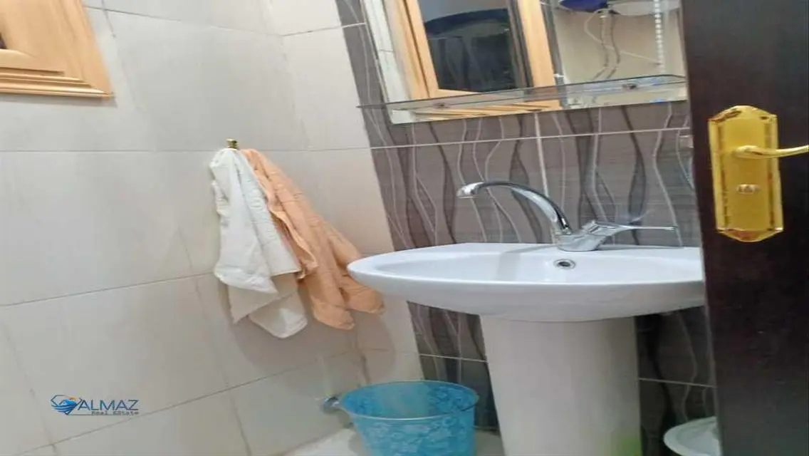 Luxury Apartment for Sale in E8711-B-40-15