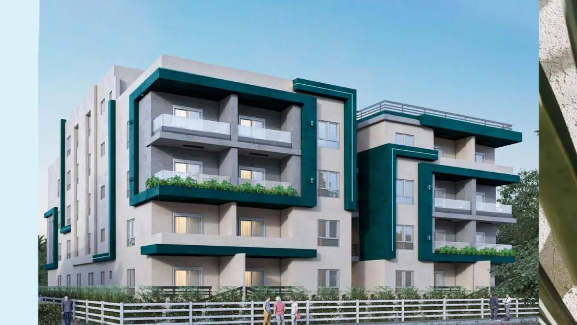 Luxury Apartment with Spacious Area and Lake View