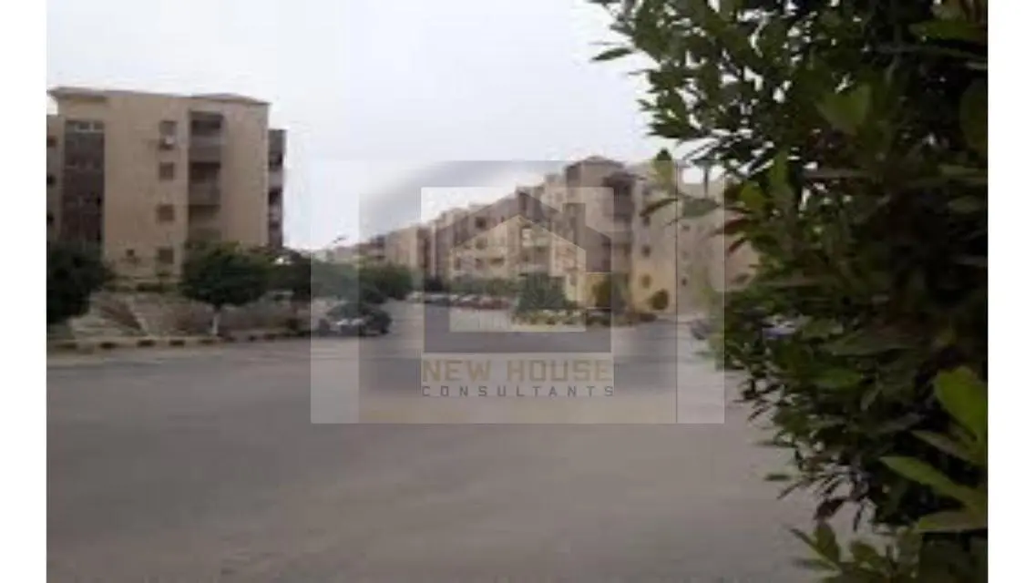شقة فاخرة للإيجار مع إطلالة رائعة