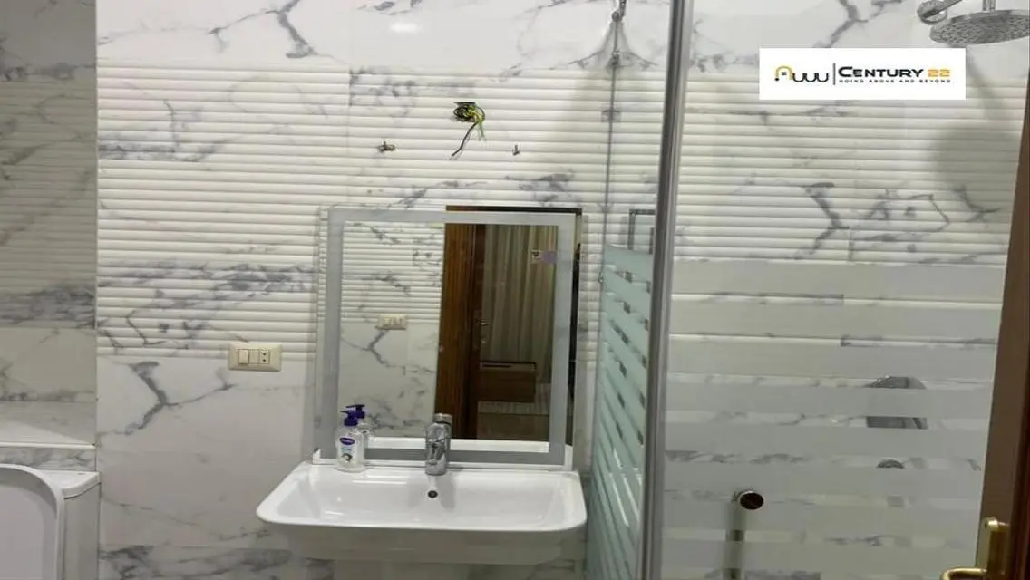 Luxury Apartment in The Village - 40000 EGP