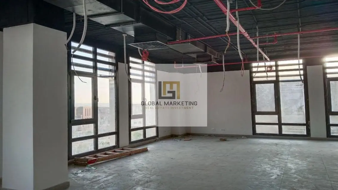 Investment Opportunity in 125 sqm Office