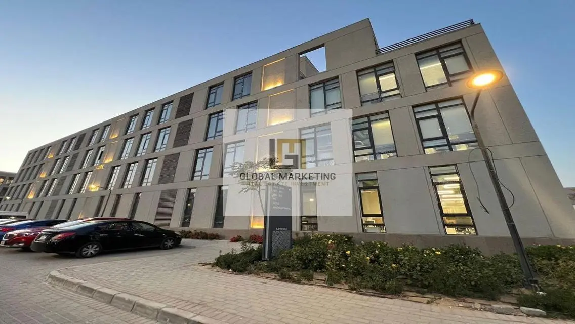 Investment Opportunity in 125 sqm Office