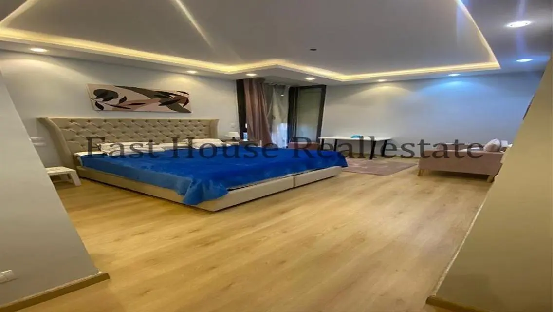 Luxury Apartment in Eastown - New Cairo