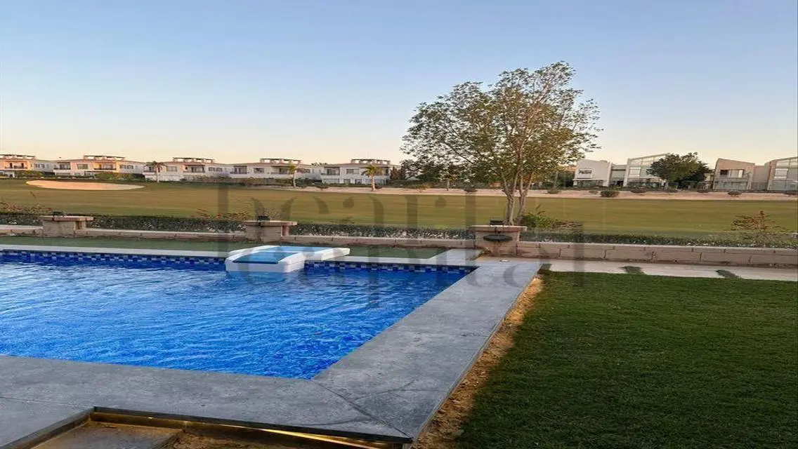 Luxury Villa for Sale with Stunning Lake Views