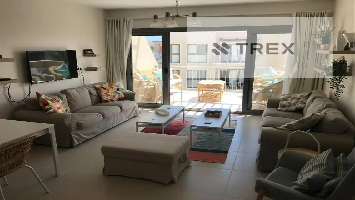Luxury Apartment with Lake View - 3300 sqm