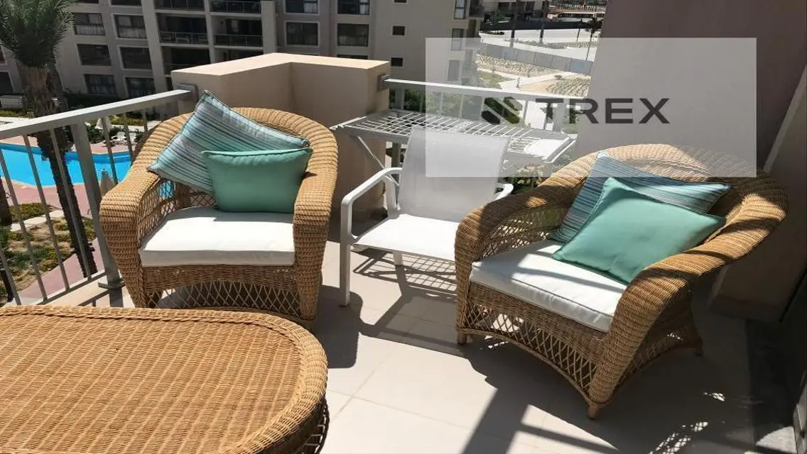 Luxury Apartment with Lake View - 3300 sqm