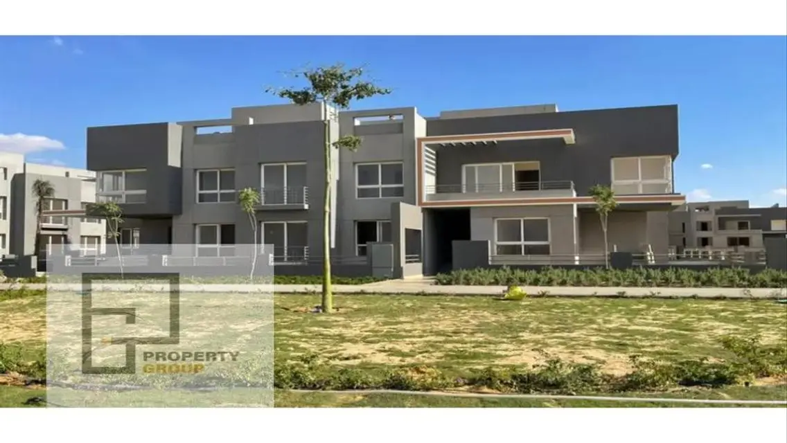 Luxury Villa with Private Pool and Garden in a Prime Location