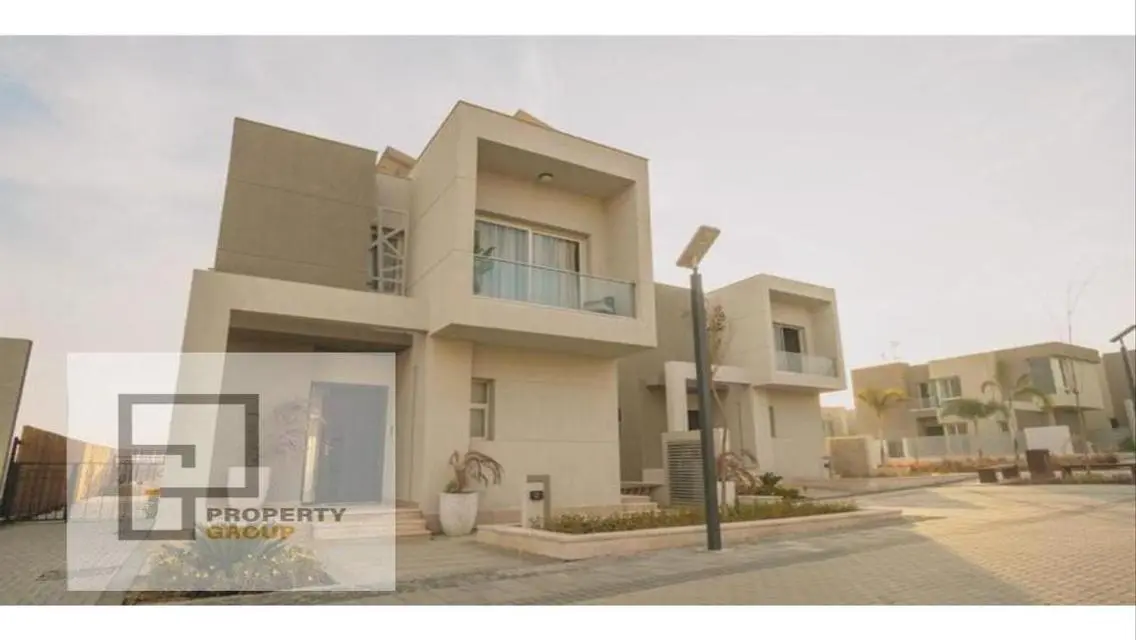 Luxurious Villa for Sale with Ample Space and Magnificent View