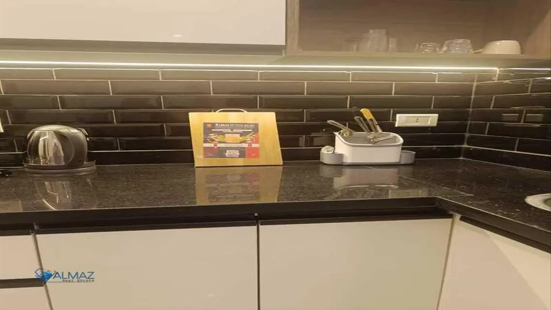 Luxurious Apartment for Rent in a Prime Location - E8712-B-60-25