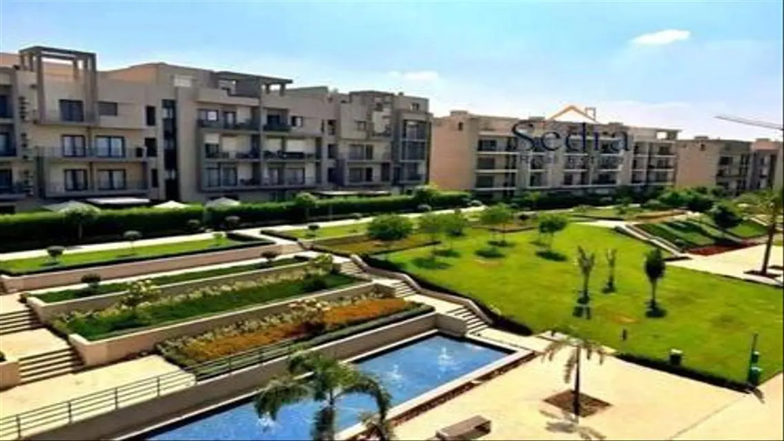 Luxury Apartment for Sale with Stunning Lake View