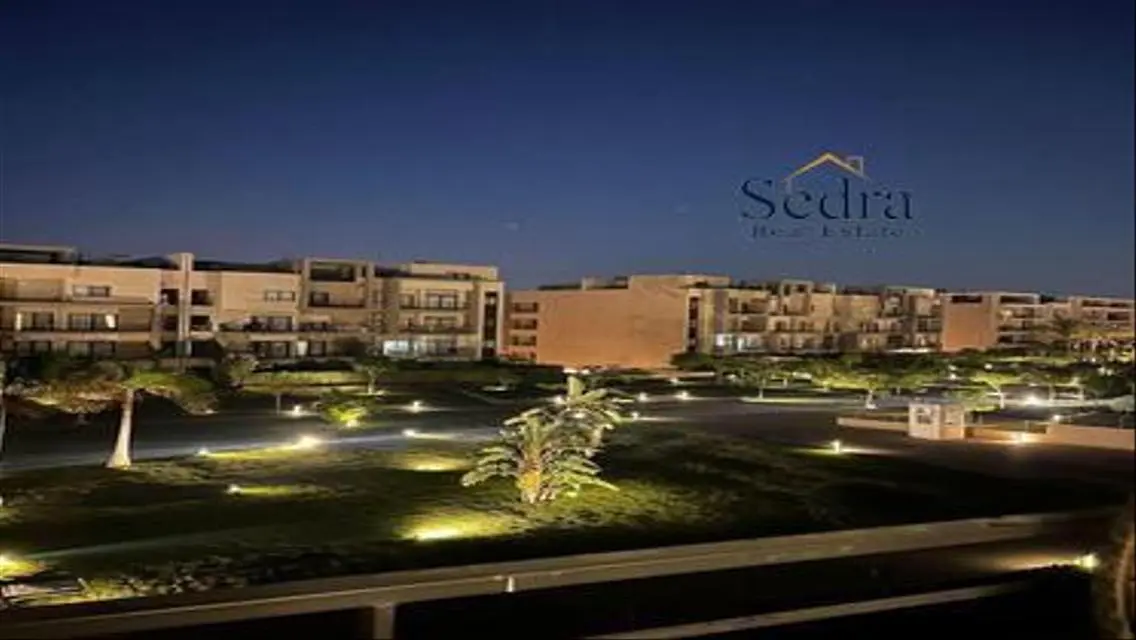 Luxury Apartment for Sale with Stunning Lake View