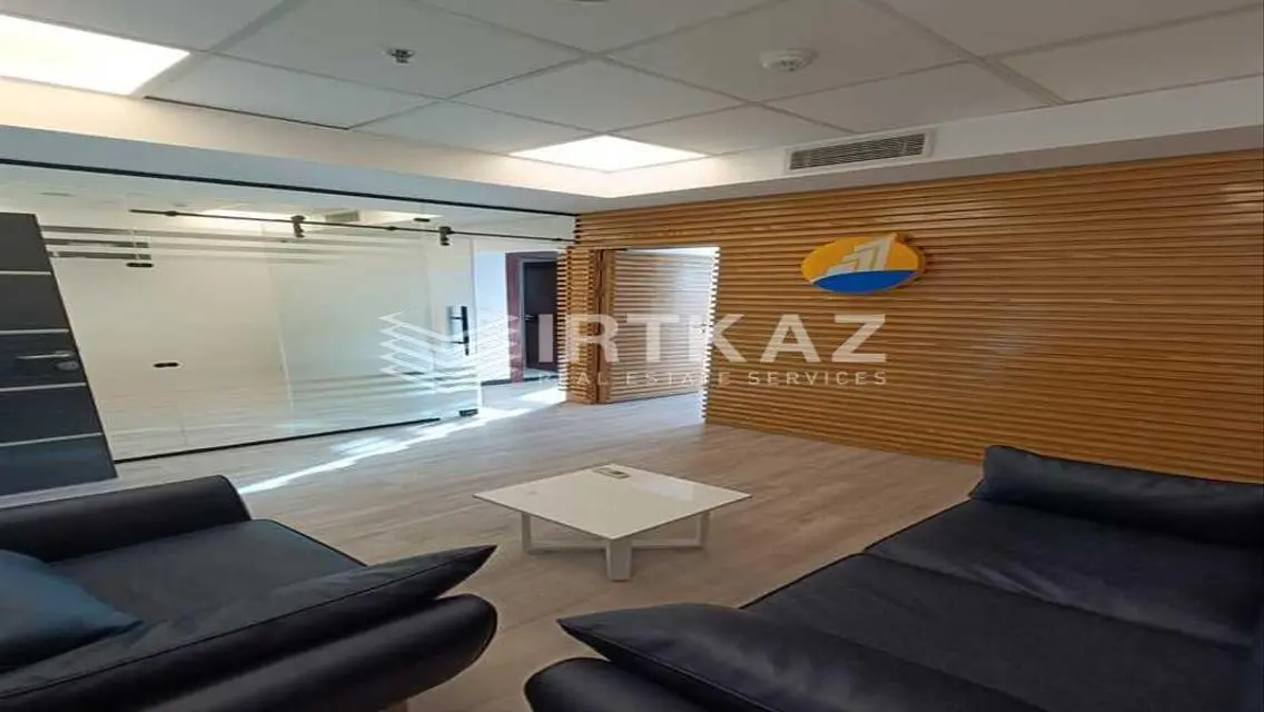 Luxury Apartment in Cairo Business Plaza