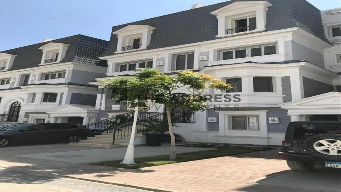 Luxury Villa for Sale with Private Garden and Pool