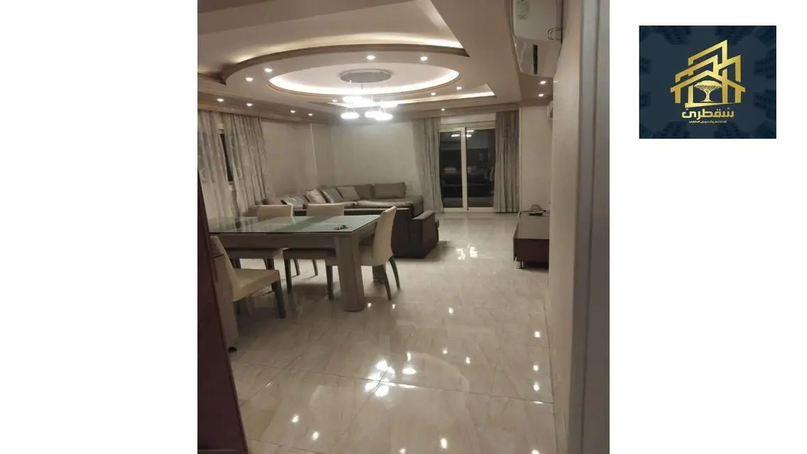 Luxury Apartment for Sale in R15020-190