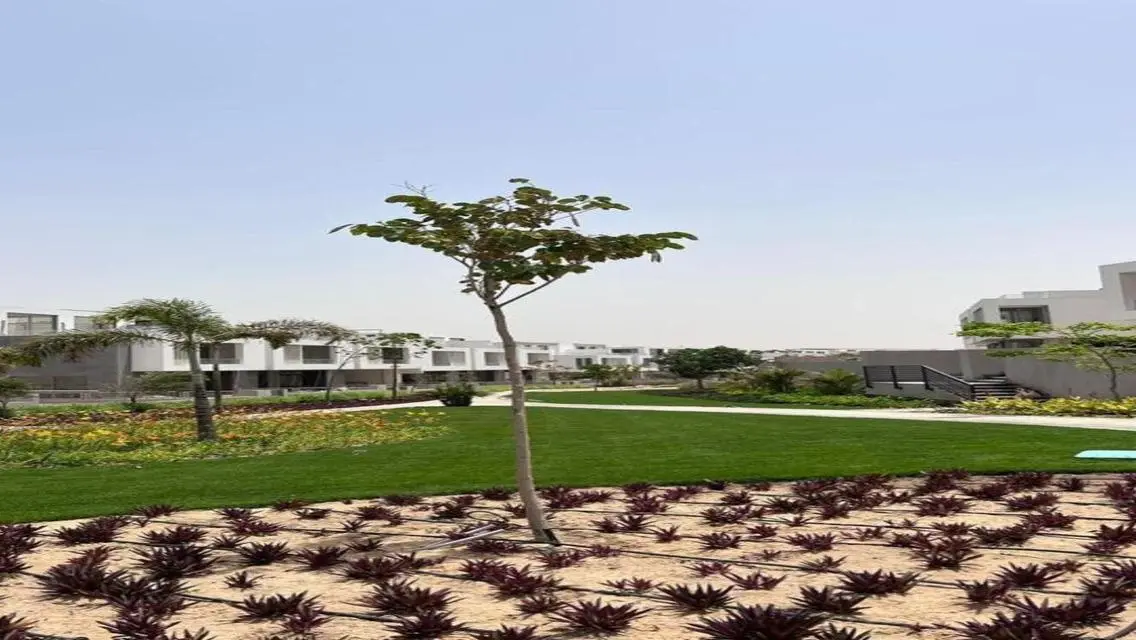 Luxury Apartment for Sale at 6,000,000 with All Amenities
