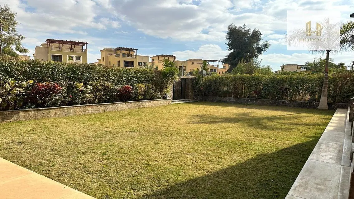 Luxury Apartment for Sale - 500 sqm - Price: 180,000