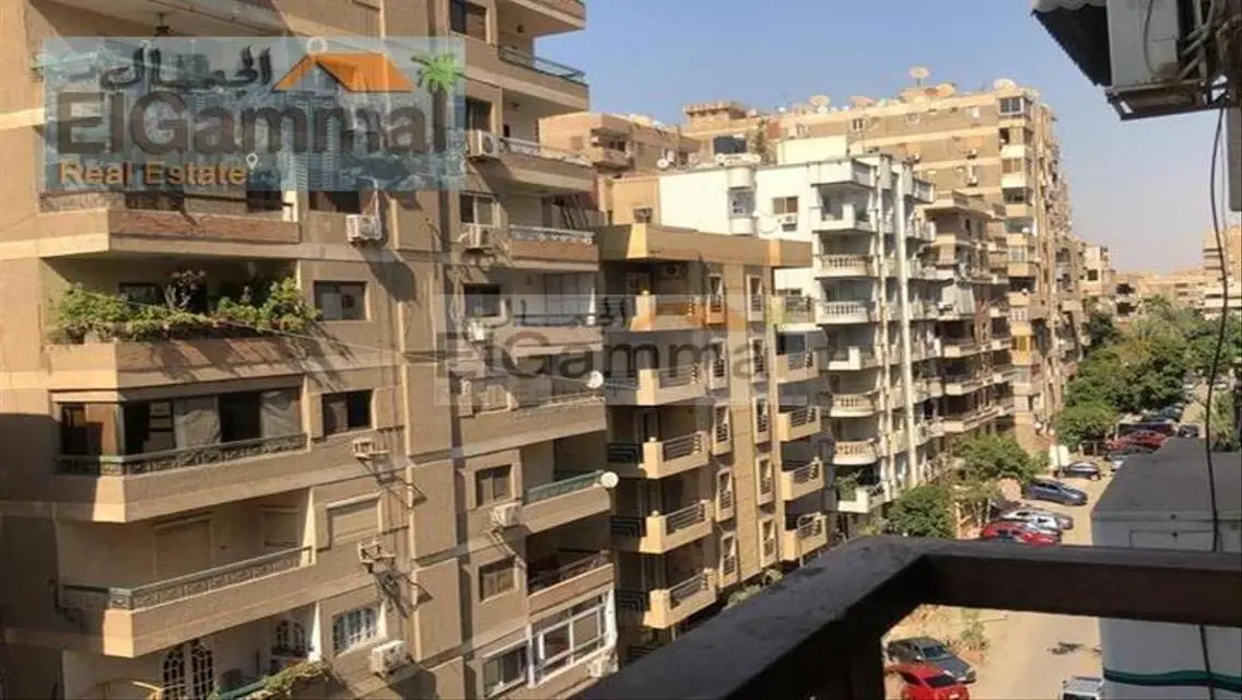 شقة فاخرة للبيع بتصميم عصري