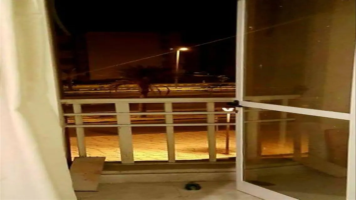 شقة فاخرة بمساحة 10000 متر مع إطلالة رائعة