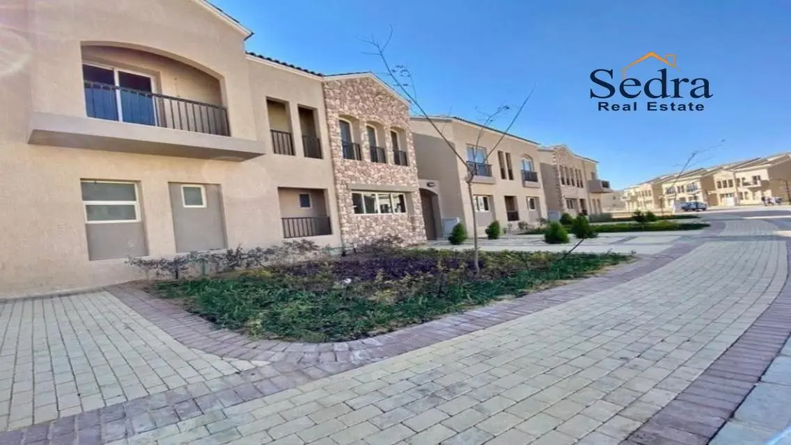 فيلا فاخرة في جرين سكوير