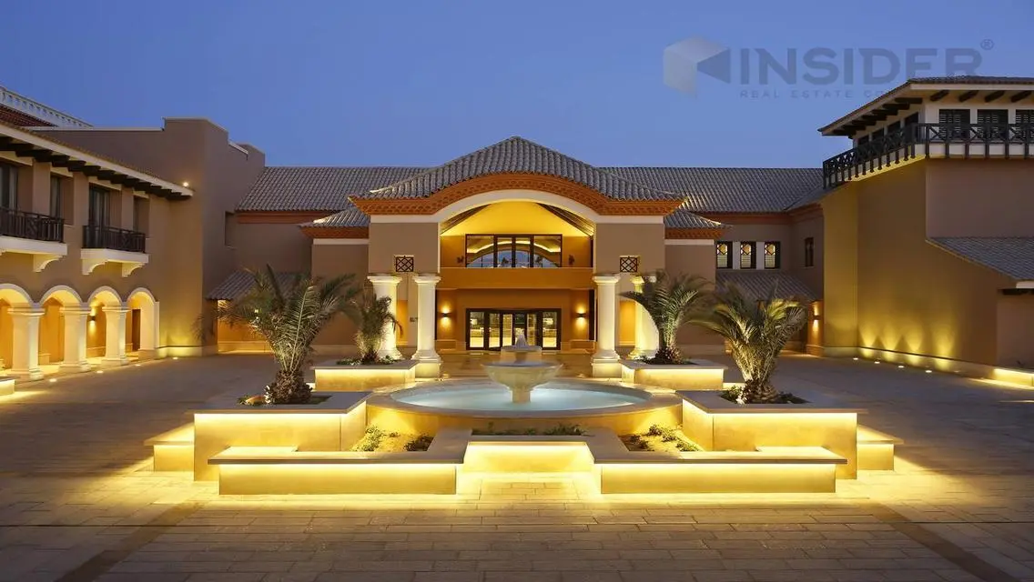 Luxury Villa with Private Garden and Pool