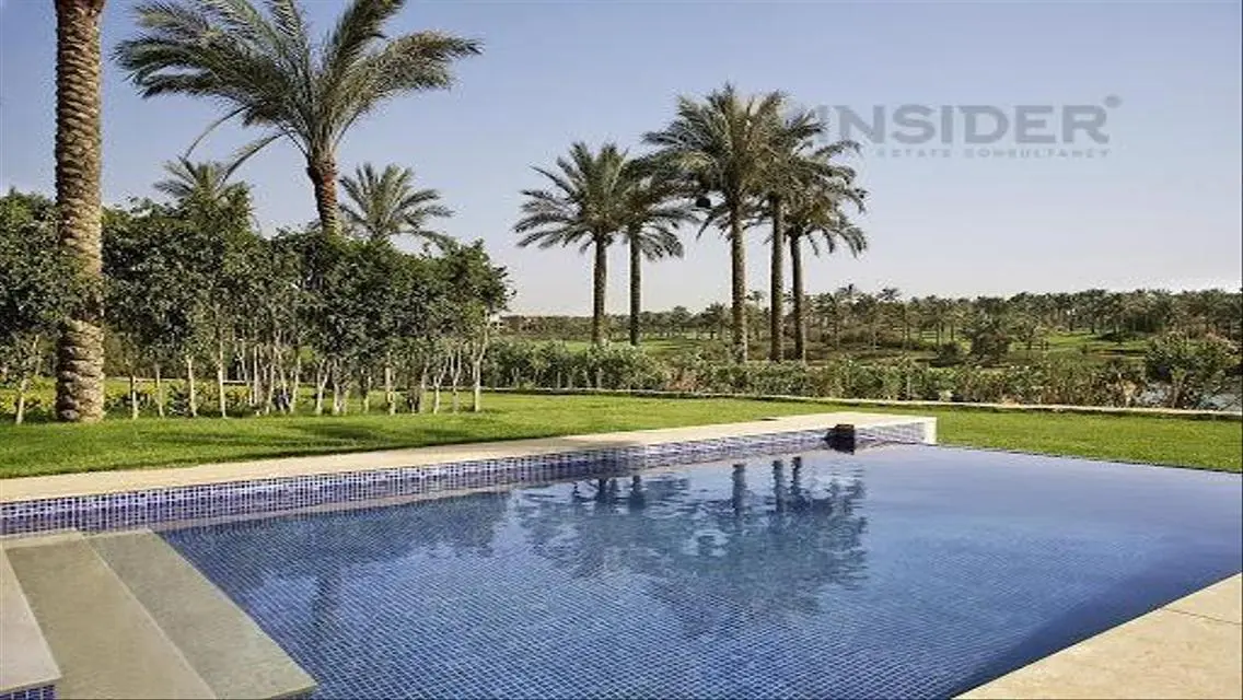 Luxury Villa with Private Garden and Pool