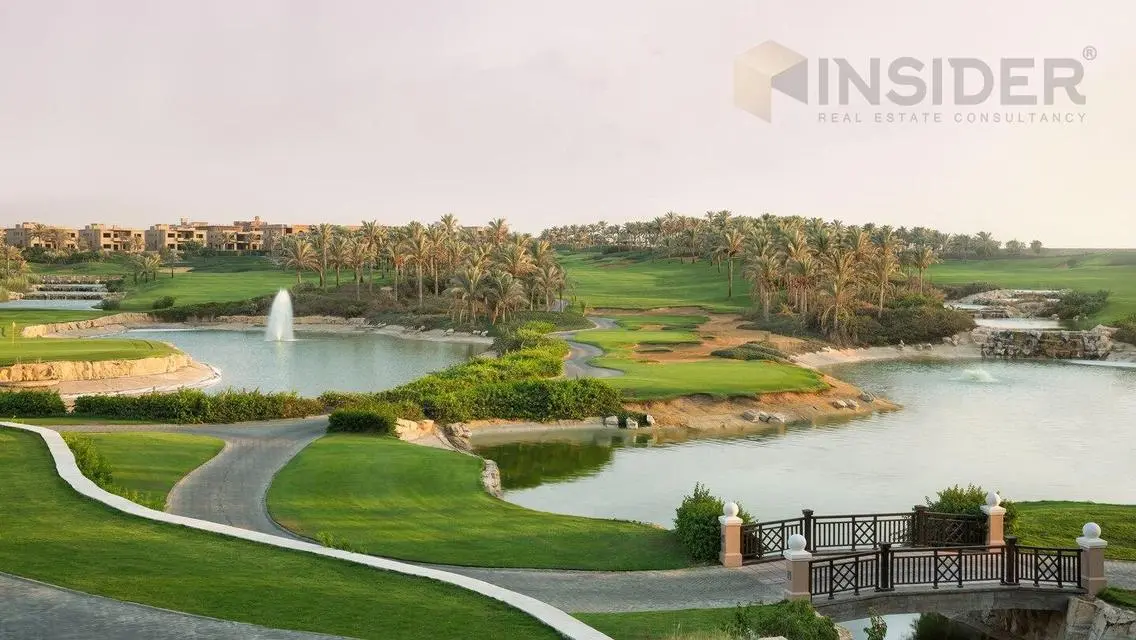 Luxury Villa with Private Garden and Pool