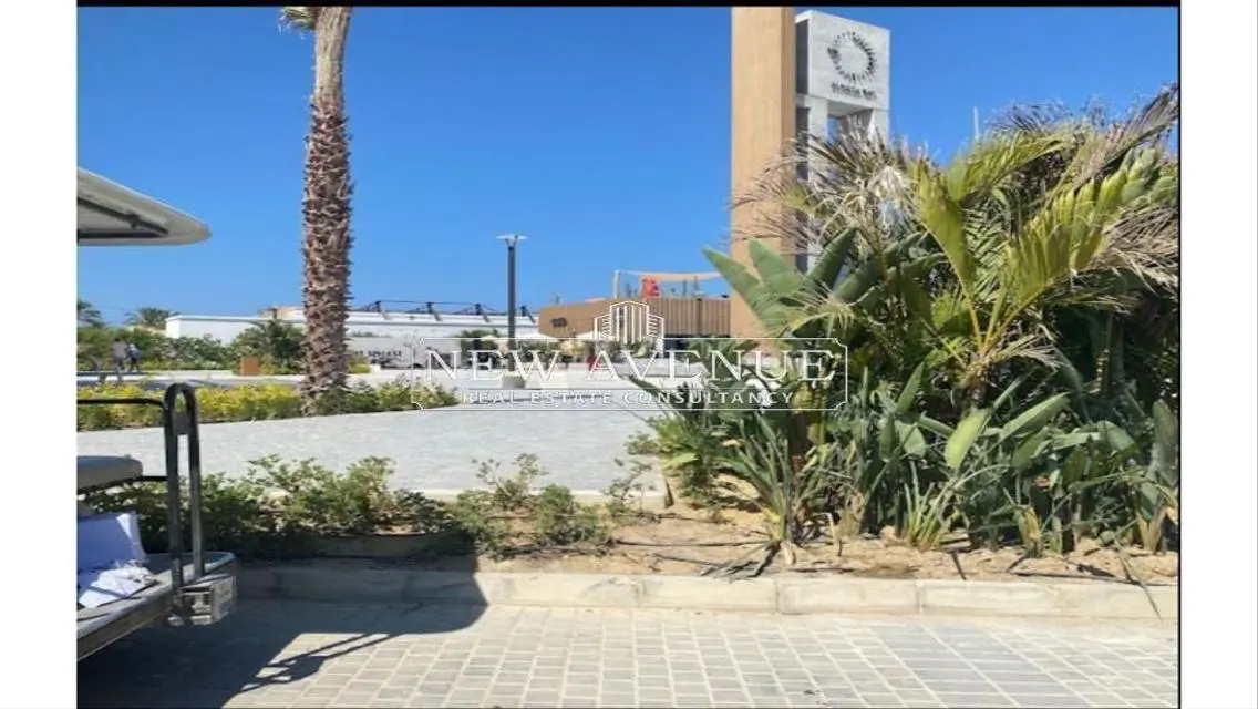 فيلا فاخرة مع حديقة خاصة