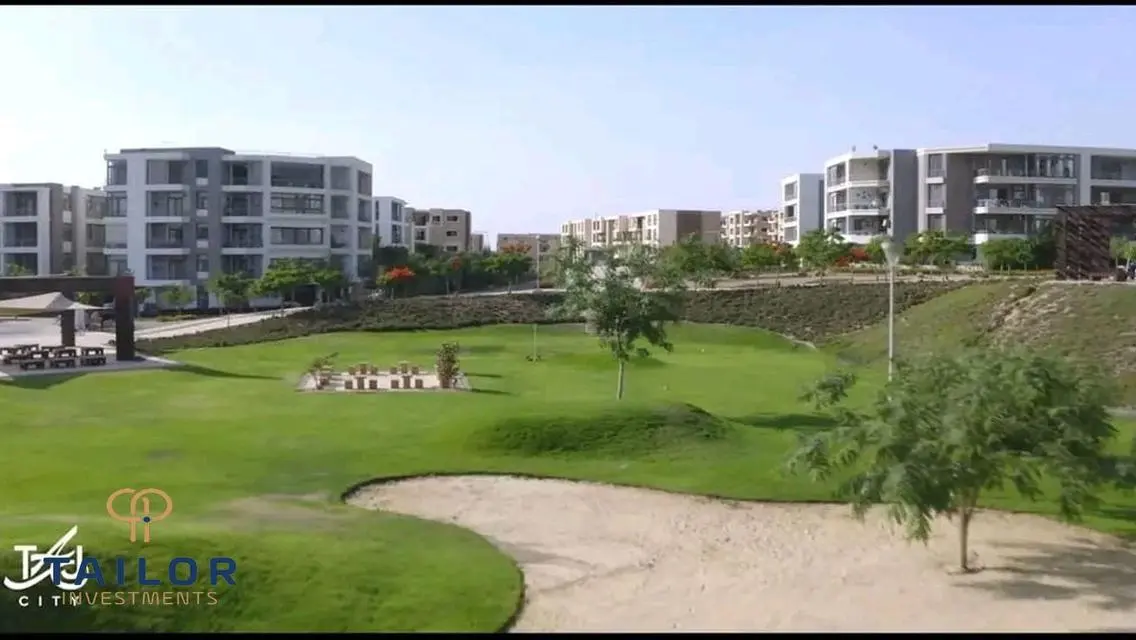 Luxury Apartment in Taj City