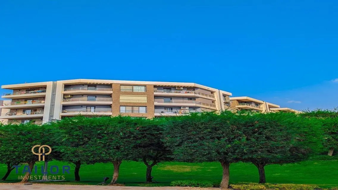 Luxury Apartment in Taj City