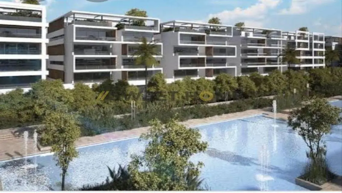 Luxury Lake View Apartment - 207