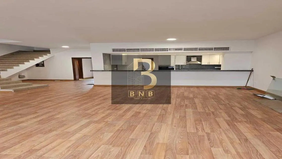 Luxury Apartment for Sale 347 sqm in Prime Location