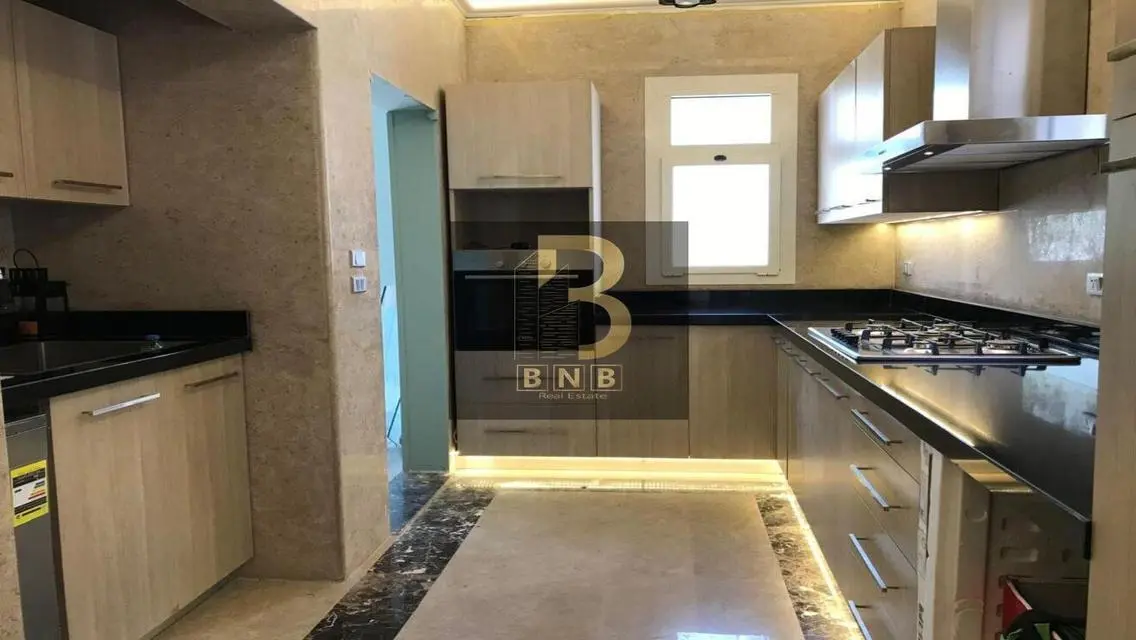 Modern villa for rent with appliances in Mivida