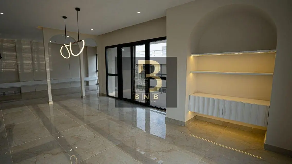 Luxury Apartment for Sale - 222 Square Meters in the Heart of the City