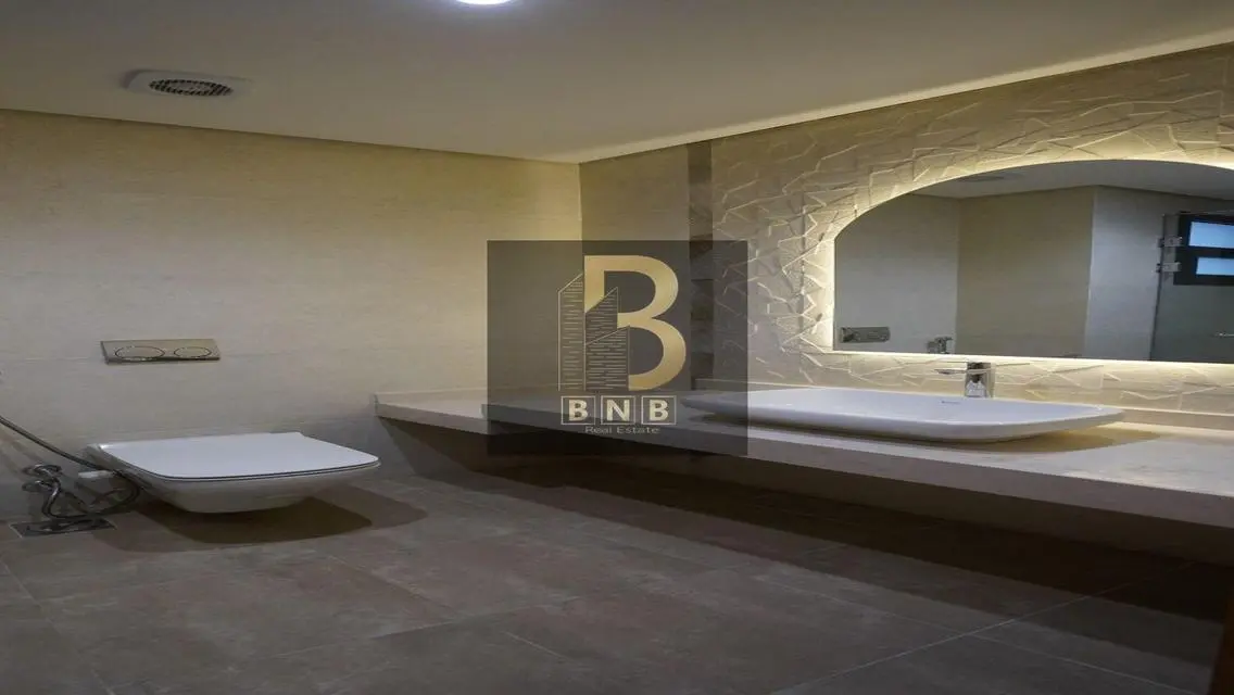 Luxury Apartment for Sale - 222 Square Meters in the Heart of the City