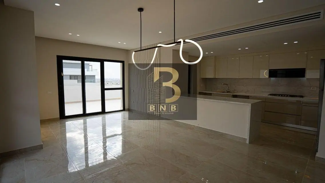Luxury Apartment for Sale - 222 Square Meters in the Heart of the City
