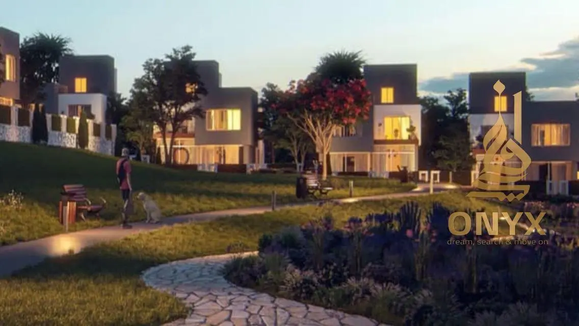 Luxury Apartment Overlooking Lakes in a Prime Location